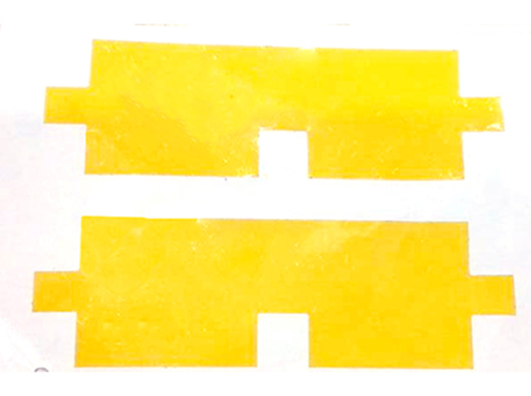 Thickness detection of battery insulation film